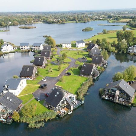 Waters Edge 04, Waterside Lodge P South Cerney Dış mekan fotoğraf